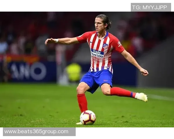 弗拉门戈总监盛赞费利佩路易斯具备欧洲执教能力